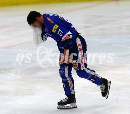 EBEL. Eishockey Bundesliga. EC VSV gegen Moser Medical Graz99ers.   Patrick Spannring verletzt (VSV). Villach, am 30.12.2018.
Foto: Kuess 


---
pressefotos, pressefotografie, kuess, qs, qspictures, sport, bild, bilder, bilddatenbank