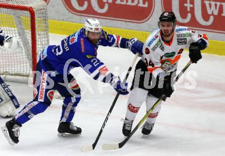 EBEL. Eishockey Bundesliga. EC VSV gegen Moser Medical Graz99ers.   Markus Schlacher,  (VSV), Daniel Natter (Graz). Villach, am 30.12.2018.
Foto: Kuess 


---
pressefotos, pressefotografie, kuess, qs, qspictures, sport, bild, bilder, bilddatenbank