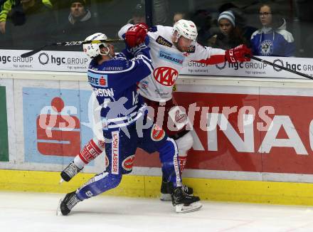 EBEL. Eishockey Bundesliga. EC VSV gegen KAC.  Brandon Alderson, (VSV),  Christoph Duller  (KAC). Villach, am 1.1.2019.
Foto: Kuess 


---
pressefotos, pressefotografie, kuess, qs, qspictures, sport, bild, bilder, bilddatenbank