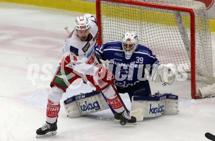 EBEL. Eishockey Bundesliga. EC VSV gegen KAC.  Dan Bakala,  (VSV),  Nicholas Eric Petersen (KAC). Villach, am 1.1.2019.
Foto: Kuess 


---
pressefotos, pressefotografie, kuess, qs, qspictures, sport, bild, bilder, bilddatenbank