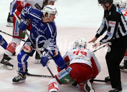 EBEL. Eishockey Bundesliga. EC VSV gegen KAC. Christof Kromp, (VSV),  Siim Liivik  (KAC). Villach, am 1.1.2019.
Foto: Kuess 


---
pressefotos, pressefotografie, kuess, qs, qspictures, sport, bild, bilder, bilddatenbank