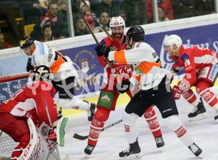 EBEL. Eishockey Bundesliga. KAC gegen	Moser Medical Graz99ers. Fischer David Joseph (KAC), Grafenthin Dominik (Graz). Klagenfurt, am 4.1.2019.
Foto: Kuess

---
pressefotos, pressefotografie, kuess, qs, qspictures, sport, bild, bilder, bilddatenbank