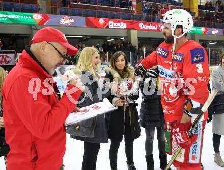 EBEL. Eishockey Bundesliga. KAC gegen	Moser Medical Graz99ers. Spielerfrauen Charity, Fischer David Joseph (KAC). Klagenfurt, am 4.1.2019.
Foto: Kuess

---
pressefotos, pressefotografie, kuess, qs, qspictures, sport, bild, bilder, bilddatenbank