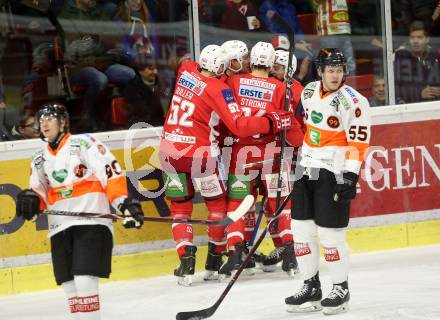 EBEL. Eishockey Bundesliga. KAC gegen	Moser Medical Graz99ers.  Torjubel Petersen Nicholas Eric, Strong Steven, Koch Thomas, Duller Christoph, (KAC). Klagenfurt, am 4.1.2019.
Foto: Kuess

---
pressefotos, pressefotografie, kuess, qs, qspictures, sport, bild, bilder, bilddatenbank