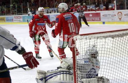 EBEL. Eishockey Bundesliga. KAC gegen	KHL Medvescak Zagreb. Torjubel Andrew Jacob Kozek,  Matthew Neal (KAC). Klagenfurt, am 6.1.2019.
Foto: Kuess

---
pressefotos, pressefotografie, kuess, qs, qspictures, sport, bild, bilder, bilddatenbank