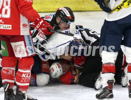 EBEL. Eishockey Bundesliga. KAC gegen	KHL Medvescak Zagreb. Johannes Bischofberger, (KAC), Domen Vedlin  (Zagreb). Klagenfurt, am 6.1.2019.
Foto: Kuess

---
pressefotos, pressefotografie, kuess, qs, qspictures, sport, bild, bilder, bilddatenbank