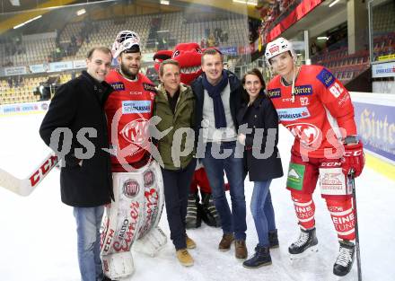 EBEL. Eishockey Bundesliga. KAC gegen	KHL Medvescak Zagreb. David Madlener, Clemens Unterweger (KAC). Klagenfurt, am 8.1.2019.
Foto: Kuess

---
pressefotos, pressefotografie, kuess, qs, qspictures, sport, bild, bilder, bilddatenbank