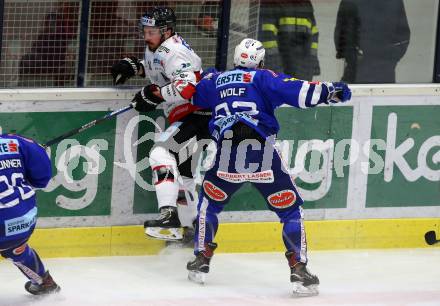 EBEL. Eishockey Bundesliga. EC VSV gegen HC Orli Znojmo. Bernd Wolf,  (VSV), Charles Stretch (Znojmo). Villach, am 11.1.2019.
Foto: Kuess 


---
pressefotos, pressefotografie, kuess, qs, qspictures, sport, bild, bilder, bilddatenbank