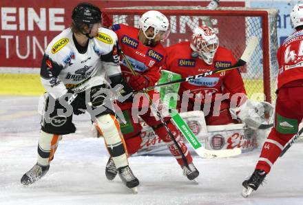 EBEL. Eishockey Bundesliga. KAC gegen	Dornbirn Bulldogs. Thomas Koch, David Madlehner,  (KAC), Reid Colin McNeill (Dornbirn). Klagenfurt, am 13.1.2019.
Foto: Kuess

---
pressefotos, pressefotografie, kuess, qs, qspictures, sport, bild, bilder, bilddatenbank