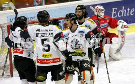 EBEL. Eishockey Bundesliga. KAC gegen	Dornbirn Bulldogs.  Torjubel Brodie Reid, Reid Colin McNeil (Dornbirn). Klagenfurt, am 13.1.2019.
Foto: Kuess

---
pressefotos, pressefotografie, kuess, qs, qspictures, sport, bild, bilder, bilddatenbank