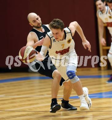 Basketball 2. Bundesliga. Grunddurchgang 15. Runde. Woerthersee Piraten gegen Basket Flames. Lukas Simoner,  (Woerthersee Piraten), Tobias Stadelmann  (Basket Flames). Klagenfurt, am 5.1.2019.
Foto: Kuess
---
pressefotos, pressefotografie, kuess, qs, qspictures, sport, bild, bilder, bilddatenbank