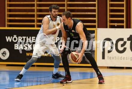 Basketball 2. Bundesliga. Grunddurchgang 15. Runde. Woerthersee Piraten gegen Basket Flames.  Selmir Husanovic,  (Woerthersee Piraten), Fuad Memcic (Basket Flames). Klagenfurt, am 5.1.2019.
Foto: Kuess
---
pressefotos, pressefotografie, kuess, qs, qspictures, sport, bild, bilder, bilddatenbank