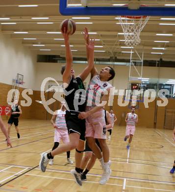 Basketball 2. Bundesliga. Grunddurchgang 15. Runde. Raiders Villach gegen Deutsch Wagram Alligators.  Lukas Siqueira (Villach), Mark Laurencik  (Deutsch Wagram Alligators). Klagenfurt, am 20.1.2019.
Foto: Kuess
---
pressefotos, pressefotografie, kuess, qs, qspictures, sport, bild, bilder, bilddatenbank