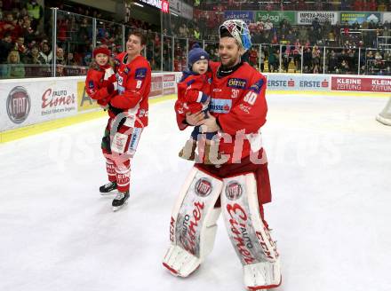 EBEL. Eishockey Bundesliga. KAC gegen	HC Orli Znojmo. Lars Haugen, Nicholas Eric Petersen mit Kinder (KAC). Klagenfurt, am 27.1.2019.
Foto: Kuess

---
pressefotos, pressefotografie, kuess, qs, qspictures, sport, bild, bilder, bilddatenbank