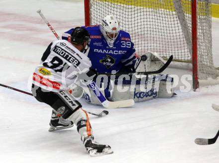EBEL. Eishockey Bundesliga. EC VSV gegen Dornbirn Bulldogs.  Dan Bakala,  (VSV), Brock Alexander Trotter (Dornbirn). Villach, am 1.2.2019.
Foto: Kuess 


---
pressefotos, pressefotografie, kuess, qs, qspictures, sport, bild, bilder, bilddatenbank