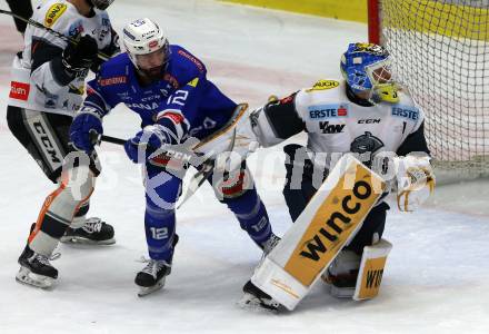 EBEL. Eishockey Bundesliga. EC VSV gegen Dornbirn Bulldogs.  Nikolas Petrik,  (VSV), Juhana Rasmus Julius Aho (Dornbirn). Villach, am 1.2.2019.
Foto: Kuess 


---
pressefotos, pressefotografie, kuess, qs, qspictures, sport, bild, bilder, bilddatenbank