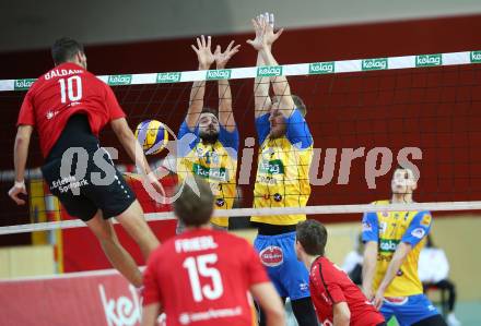 AVL. Volleyball Bundesliga. VBK Woerthersee Loewen Klagenfurt gegen SK Posojilnica Aich/Dob. Simon Baldauf, (Loewen), Jure Kasnik, Nicolas Grabmueller  (Aich/Dob). Klagenfurt, am 2.2.2019.
Foto: Kuess
---
pressefotos, pressefotografie, kuess, qs, qspictures, sport, bild, bilder, bilddatenbank