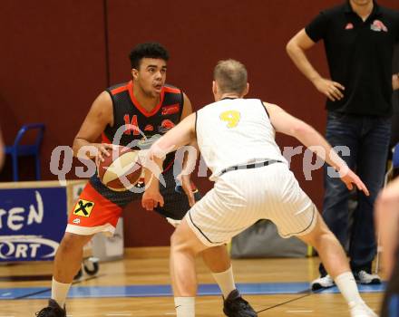Basketball 2. Bundesliga. Grunddurchgang 17. Runde. Woerthersee Piraten gegen UBC St. Poelten. Sead Mulalic  (Woerthersee Piraten), Nico Kaltenbrunner (St. Poelten). Klagenfurt, am 2.2.2019.
Foto: Kuess
---
pressefotos, pressefotografie, kuess, qs, qspictures, sport, bild, bilder, bilddatenbank