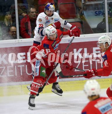 EBEL. Eishockey Bundesliga. KAC gegen	EC Red Bull Salzburg. Clemens Unterweger, (KAC), Brant Harris  (Salzburg). Klagenfurt, am 12.2.2019.
Foto: Kuess

---
pressefotos, pressefotografie, kuess, qs, qspictures, sport, bild, bilder, bilddatenbank