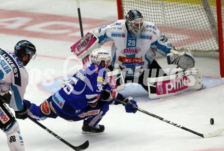 EBEL. Eishockey Bundesliga. EC VSV gegen EHC Liwest Black Wings Linz.   Jerry Pollastrone,  (VSV), Michael Ouzas (Linz). Villach, am 14.2.2019.
Foto: Kuess 


---
pressefotos, pressefotografie, kuess, qs, qspictures, sport, bild, bilder, bilddatenbank