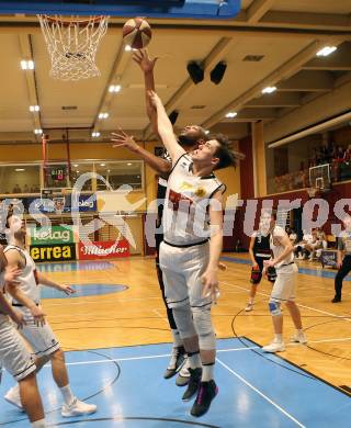 Basketball 2. Bundesliga. Grunddurchgang 19. Runde. Woerthersee Piraten gegen BK Mattersburg Rocks.  Christof Gspandl, (Woerthersee Piraten),  Gary Ware (Mattersburg). Klagenfurt, am 16.2.2019.
Foto: Kuess
---
pressefotos, pressefotografie, kuess, qs, qspictures, sport, bild, bilder, bilddatenbank