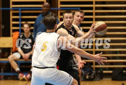 Basketball 2. Bundesliga. Grunddurchgang 19. Runde. Woerthersee Piraten gegen BK Mattersburg Rocks.  Sebastian Schaal, Elvis Keric (Woerthersee Piraten), Arnis Servuts (Mattersburg). Klagenfurt, am 16.2.2019.
Foto: Kuess
---
pressefotos, pressefotografie, kuess, qs, qspictures, sport, bild, bilder, bilddatenbank