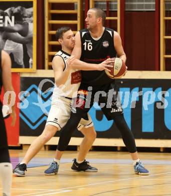 Basketball 2. Bundesliga. Grunddurchgang 19. Runde. Woerthersee Piraten gegen BK Mattersburg Rocks.  Jan-Arne Apschner, (Woerthersee Piraten),  Corey Hallett (Mattersburg). Klagenfurt, am 16.2.2019.
Foto: Kuess
---
pressefotos, pressefotografie, kuess, qs, qspictures, sport, bild, bilder, bilddatenbank