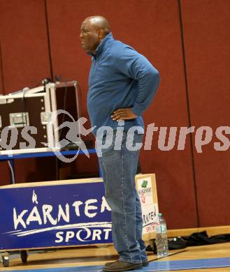 Basketball 2. Bundesliga. Grunddurchgang 19. Runde. Woerthersee Piraten gegen BK Mattersburg Rocks.  Trainer James Williams  (Mattersburg). Klagenfurt, am 16.2.2019.
Foto: Kuess
---
pressefotos, pressefotografie, kuess, qs, qspictures, sport, bild, bilder, bilddatenbank