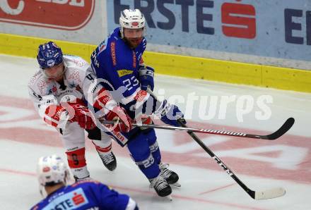 EBEL. Eishockey Bundesliga. EC VSV gegen HC TWK Innsbruck.  Markus Schlacher,  (VSV), John Lammers (Innsbruck). Villach, am 3.3.2019.
Foto: Kuess 


---
pressefotos, pressefotografie, kuess, qs, qspictures, sport, bild, bilder, bilddatenbank