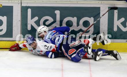 EBEL. Eishockey Bundesliga. EC VSV gegen HC TWK Innsbruck.  Matthew Pelech,  (VSV), Andrew Michael Yogan (Innsbruck). Villach, am 3.3.2019.
Foto: Kuess 


---
pressefotos, pressefotografie, kuess, qs, qspictures, sport, bild, bilder, bilddatenbank