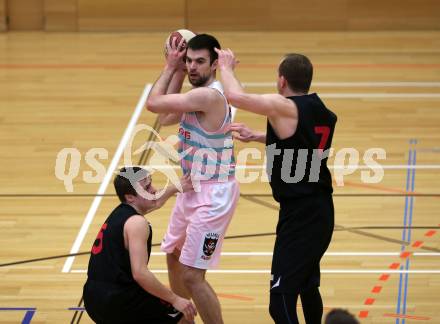 Basketball 2. Bundesliga. Grunddurchgang 15. Runde. Raiders Villach gegen Mistelbach Mustangs. Antonio Boban  (Villach), Paul Isbetcherian, Michal Kremen  (Mistelbach Mustangs). Klagenfurt, am 3.3.2019.
Foto: Kuess
---
pressefotos, pressefotografie, kuess, qs, qspictures, sport, bild, bilder, bilddatenbank