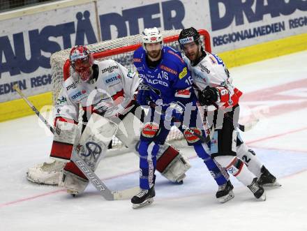 EBEL. Eishockey Bundesliga. EC VSV gegen HC Orli Znojmo.	Sharp MacGregor  (VSV),	Kruckovyc Michal, Halasz Tomas (Znojmo). Villach, am 8.3.2019.
Foto: Kuess 


---
pressefotos, pressefotografie, kuess, qs, qspictures, sport, bild, bilder, bilddatenbank