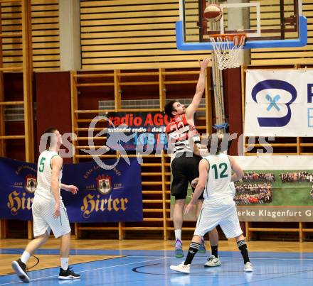 Basketball 2. Bundesliga. Grunddurchgang 22. Runde. KOS Celovec gegen   	Panaceo Raiders Villach. Andi Smrtnik, Christian Erschen (KOS), Antonio Boban (Villach). Klagenfurt, am 9.3.2019.
Foto: Kuess
---
pressefotos, pressefotografie, kuess, qs, qspictures, sport, bild, bilder, bilddatenbank