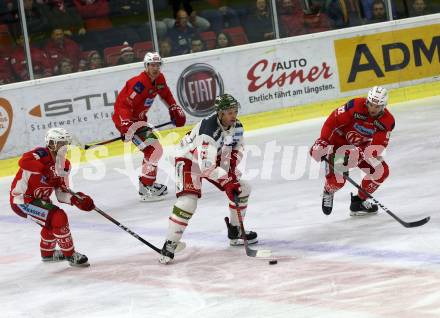 EBEL. Eishockey Bundesliga. KAC gegen	HCB Suedtirol Alperia. Obersteiner Daniel, Unterweger Clemens (KAC), Blunden Michael (Bozen). Klagenfurt, am 13.3.2019.
Foto: Kuess

---
pressefotos, pressefotografie, kuess, qs, qspictures, sport, bild, bilder, bilddatenbank