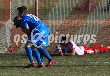 Fussball Kaerntner Liga. Woelfnitz gegen Bleiburg. Torjubel Dejan Geric, Raphael Lukas Kulterer (Bleiburg). Woelfnitz, am 23.3.2019.
Foto: Kuess
---
pressefotos, pressefotografie, kuess, qs, qspictures, sport, bild, bilder, bilddatenbank