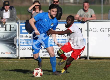 Fussball Kaerntner Liga. Woelfnitz gegen Bleiburg. Kevin Mpaka,  (Woelfnitz),  Dominik Peketz (Bleiburg). Woelfnitz, am 23.3.2019.
Foto: Kuess
---
pressefotos, pressefotografie, kuess, qs, qspictures, sport, bild, bilder, bilddatenbank