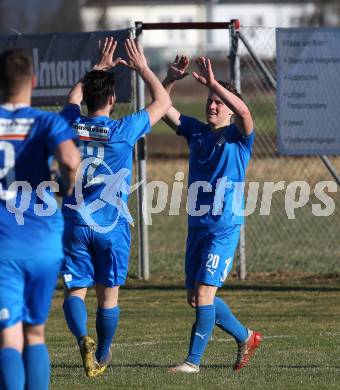 Fussball Kaerntner Liga. Woelfnitz gegen Bleiburg.  Torjubel  Raphael Lukas Kulterer, Dominik Peketz  (Bleiburg). Woelfnitz, am 23.3.2019.
Foto: Kuess
---
pressefotos, pressefotografie, kuess, qs, qspictures, sport, bild, bilder, bilddatenbank