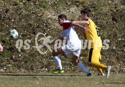 Fussball Kaerntner Liga. Maria Saal gegen KAC 1909. Christopher Wadl,  (Maria Saal), Nino Martinak (KAC). Maria Saal, am 23.3.2019.
Foto: Kuess
---
pressefotos, pressefotografie, kuess, qs, qspictures, sport, bild, bilder, bilddatenbank