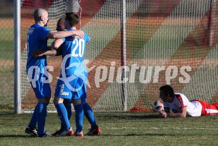Fussball Kaerntner Liga. Woelfnitz gegen Bleiburg.  Torjubel Dejan Geric, Raphael Lukas Kulterer, Nikola Tolimir (Bleiburg). Woelfnitz, am 23.3.2019.
Foto: Kuess
---
pressefotos, pressefotografie, kuess, qs, qspictures, sport, bild, bilder, bilddatenbank