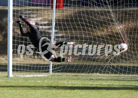 Fussball. Kaerntner Liga. ATUS Ferlach gegen Lind. Paul Mayerhofer (Lind). Ferlach, am 30.3.2019.
Foto: Kuess
---
pressefotos, pressefotografie, kuess, qs, qspictures, sport, bild, bilder, bilddatenbank