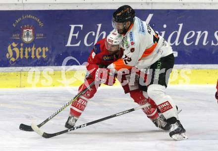 EBEL. Eishockey Bundesliga. KAC gegen	Moser Medical Graz99ers. Martin Schumnig,  (KAC), Dwight King (Graz). Klagenfurt, am 31.3.2019.
Foto: Kuess

---
pressefotos, pressefotografie, kuess, qs, qspictures, sport, bild, bilder, bilddatenbank