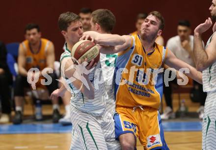 Basketball 2. Bundesliga. Play Down 3. Runde. KOS Celovec gegen BBU Salzburg. Lovro Fizuleto,  (KOS), Luka Milovac (BBU Salzburg). Klagenfurt, am 30.3.2019.
Foto: Kuess
---
pressefotos, pressefotografie, kuess, qs, qspictures, sport, bild, bilder, bilddatenbank