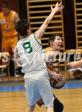 Basketball 2. Bundesliga. Play Down 3. Runde. KOS Celovec gegen BBU Salzburg. Julian Lipus,  (KOS), Guillermo Sanchez Daza (BBU Salzburg). Klagenfurt, am 30.3.2019.
Foto: Kuess
---
pressefotos, pressefotografie, kuess, qs, qspictures, sport, bild, bilder, bilddatenbank