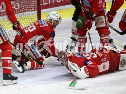 EBEL. Eishockey Bundesliga. KAC gegen	Moser Medical Graz99ers.  Mitch Wahl,  (KAC), Lars Haugen  (Graz). Klagenfurt, am 31.3.2019.
Foto: Kuess

---
pressefotos, pressefotografie, kuess, qs, qspictures, sport, bild, bilder, bilddatenbank