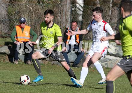 Fussball. Kaerntner Liga. ATUS Ferlach gegen Lind. Alexander Weiss, (Ferlach), Peter Stojanovic (Lind). Ferlach, am 30.3.2019.
Foto: Kuess
---
pressefotos, pressefotografie, kuess, qs, qspictures, sport, bild, bilder, bilddatenbank