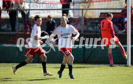 Fussball Kaerntner Liga. St. Jakob/Ros. gegen St. Michael/Bl..  Torjubel Uros Roser, Arnold Gross  (St.Michael). St. Jakob, am 30.3.2019.
Foto: Kuess
---
pressefotos, pressefotografie, kuess, qs, qspictures, sport, bild, bilder, bilddatenbank