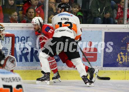 EBEL. Eishockey Bundesliga. KAC gegen	Moser Medical Graz99ers. Siim Liivik,  (KAC), Dwight King (Graz). Klagenfurt, am 5.4.2019.
Foto: Kuess

---
pressefotos, pressefotografie, kuess, qs, qspictures, sport, bild, bilder, bilddatenbank
