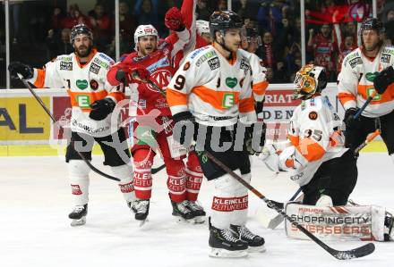 EBEL. Eishockey Bundesliga. KAC gegen	Moser Medical Graz99ers. Torjubel  Matthew Neal (KAC). Klagenfurt, am 5.4.2019.
Foto: Kuess

---
pressefotos, pressefotografie, kuess, qs, qspictures, sport, bild, bilder, bilddatenbank