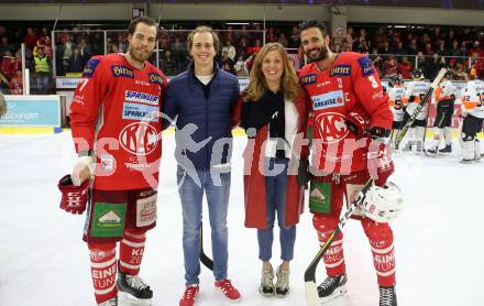 EBEL. Eishockey Bundesliga. KAC gegen	Moser Medical Graz99ers. Spieler des Abends, Thomas Hundertpfund, David Joseph Fischer (KAC). Klagenfurt, am 5.4.2019.
Foto: Kuess

---
pressefotos, pressefotografie, kuess, qs, qspictures, sport, bild, bilder, bilddatenbank