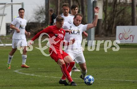 Fussball 1. Klasse A. Doelsach gegen Hermagor. Daniel Moser, (Doelsach),  Jan Logar  (Hermagor). Doelsach, am 6.4.2019.
Foto: Kuess
---
pressefotos, pressefotografie, kuess, qs, qspictures, sport, bild, bilder, bilddatenbank